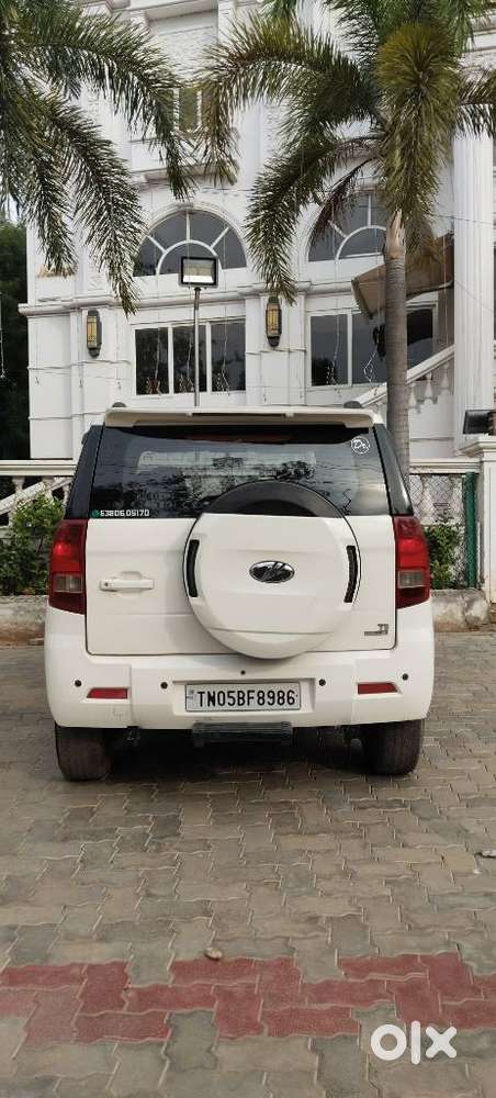 Mahindra Tuv 300 T10 Amt (automatic), 2016, Diesel