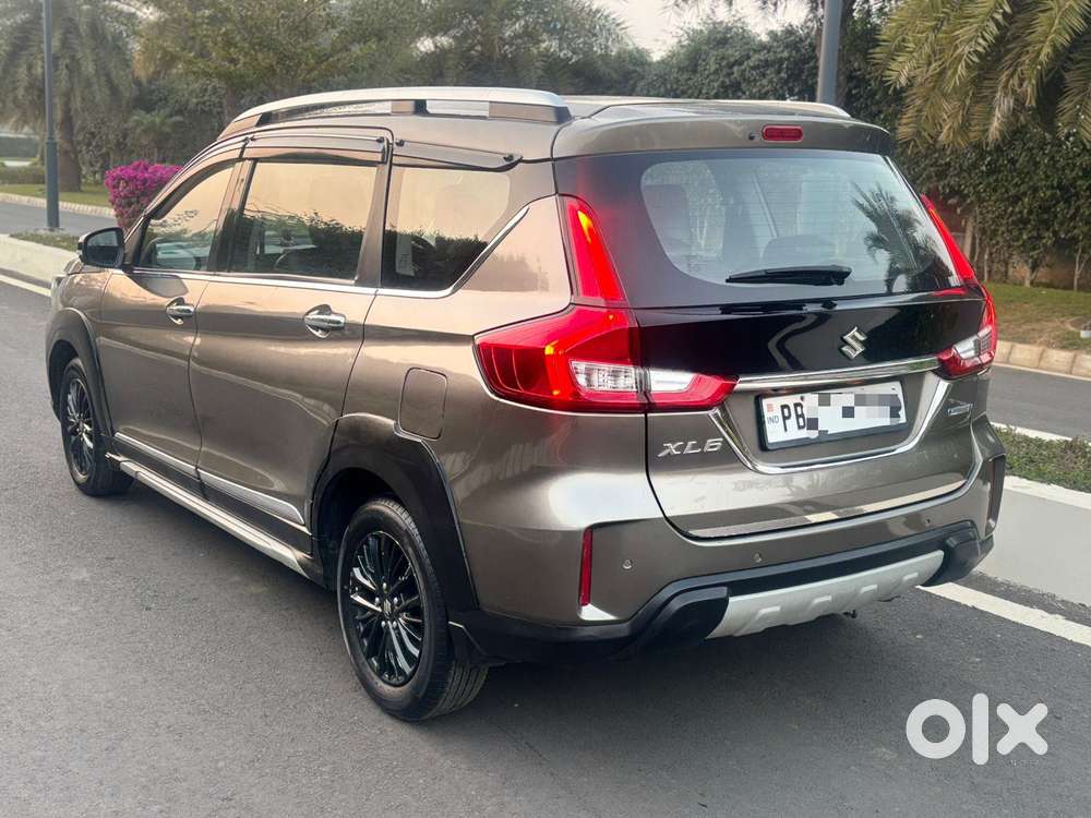 Maruti Suzuki Xl6 Alpha At, 2019, Petrol