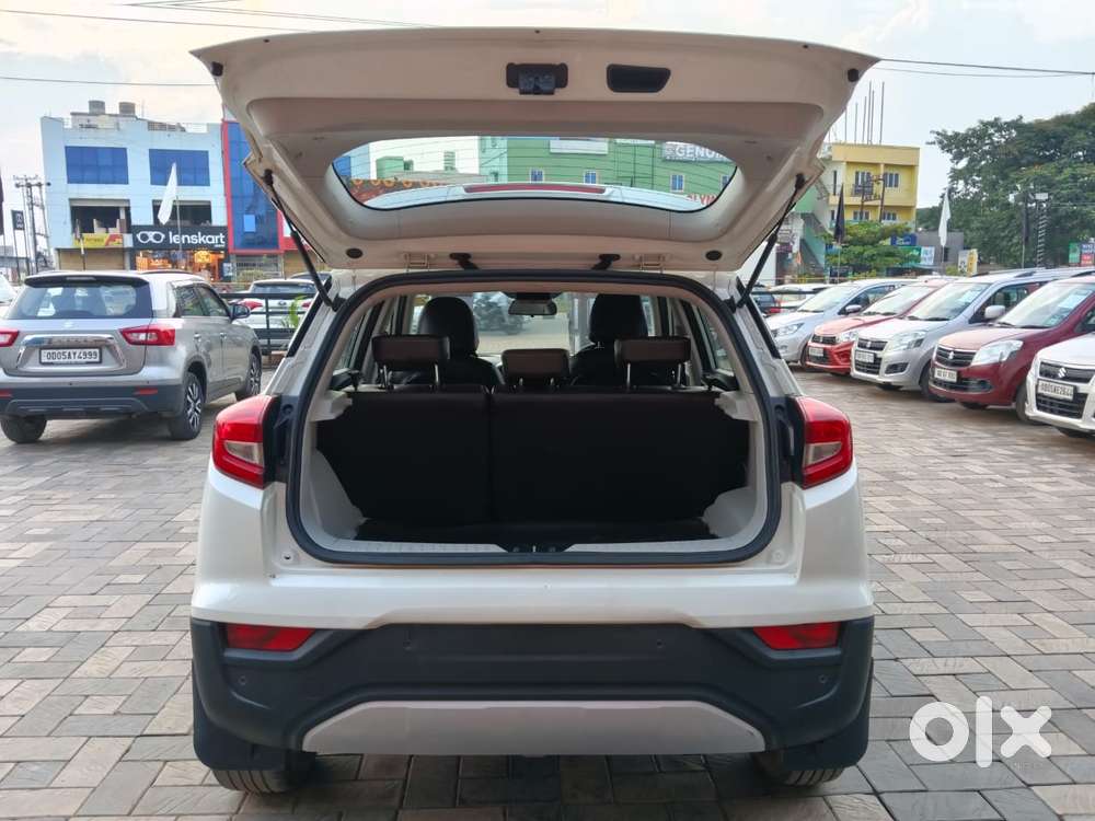 Mahindra Xuv300 W8 Diesel, 2021