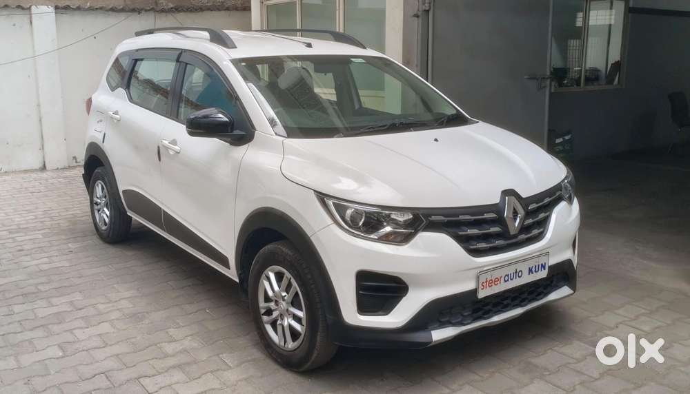 Renault Triber Rxt, 2022, Petrol