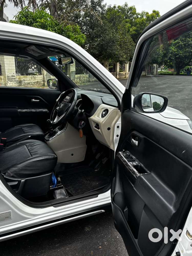 Maruti Suzuki Wagon R 1.0 Vxi Cng, 2023, Cng & Hybrids
