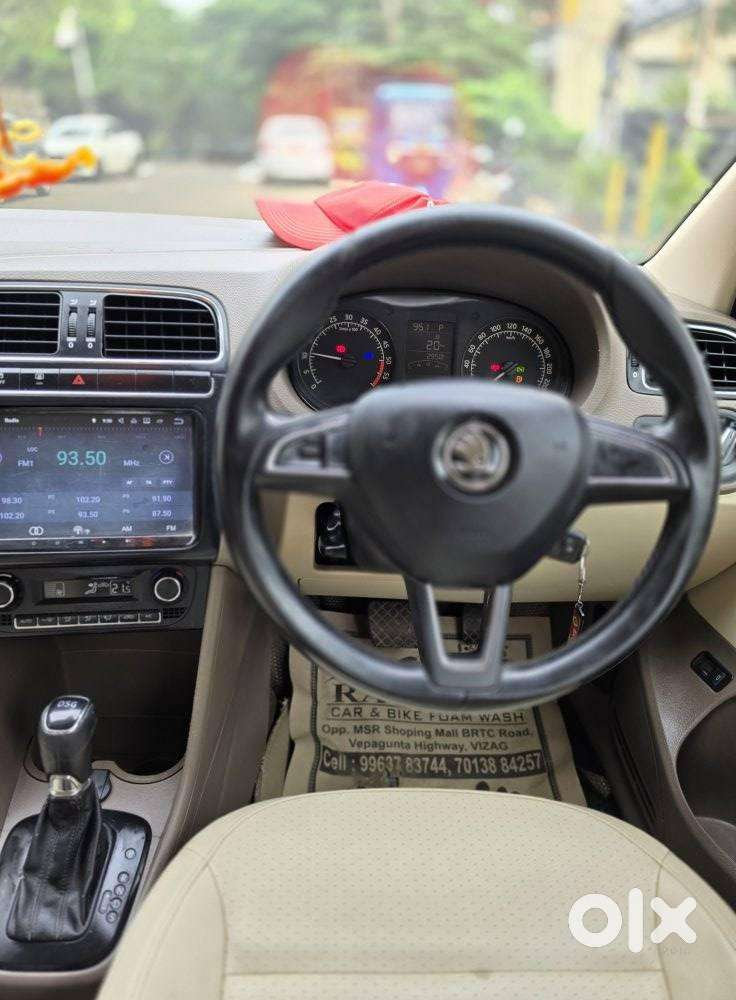 Skoda Rapid [2016-2020] 1.5 Style Plus Tdi At, 2016, Diesel