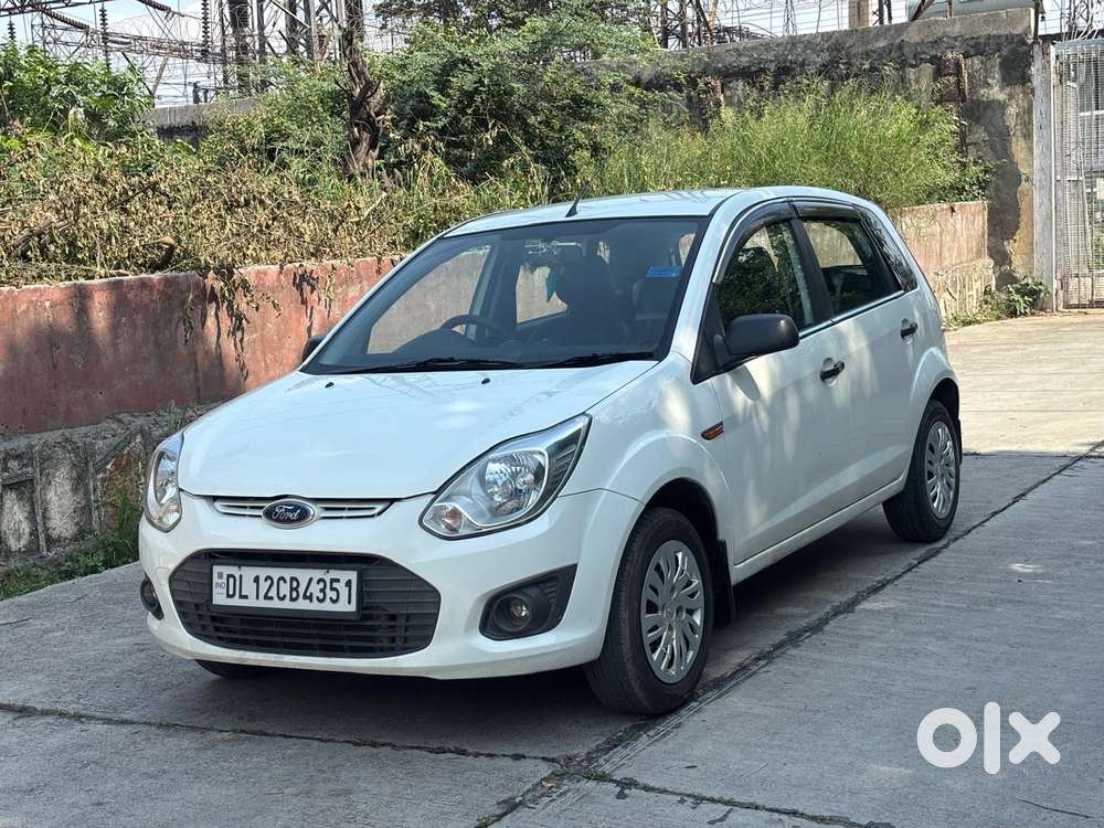 Ford Figo 2010-2012 Petrol Zxi, 2014, Petrol