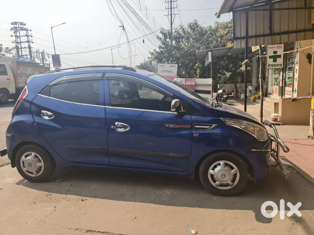 Hyundai Eon 2012 Petrol Well Maintained