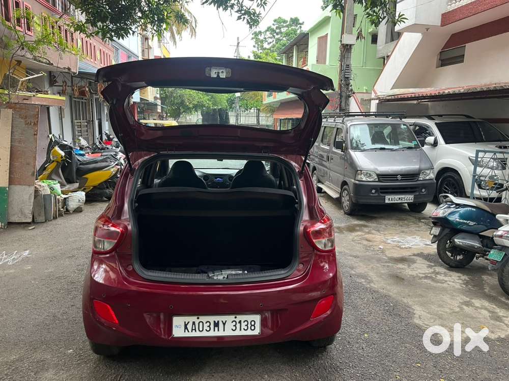 Hyundai Grand I10 Sportz 2016 Petrol