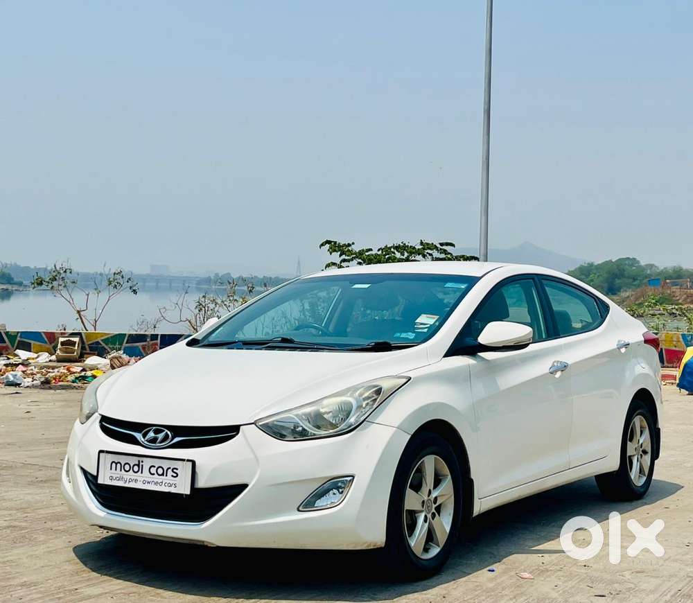 Hyundai Elantra 1.8 Sx Mt, 2014, Petrol