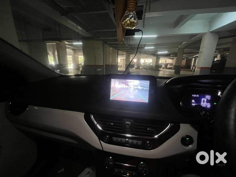 2021 Tata Nexon Xza+ Diesel Amt (top Model With Sunroof)