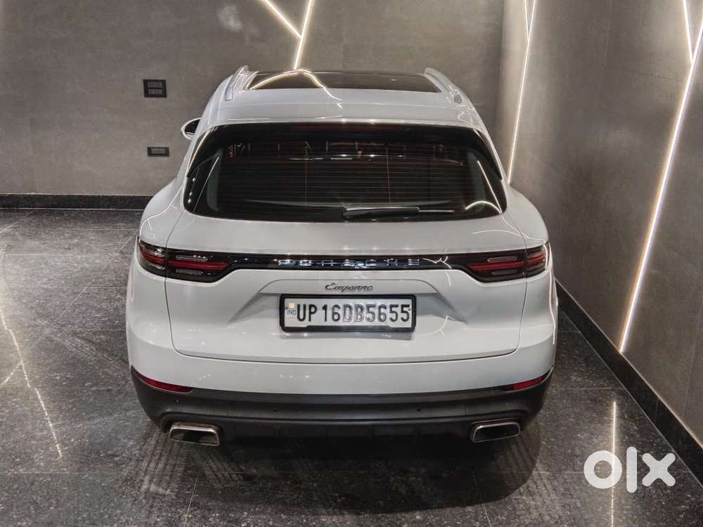 Porsche Cayenne Base, 2022, Petrol