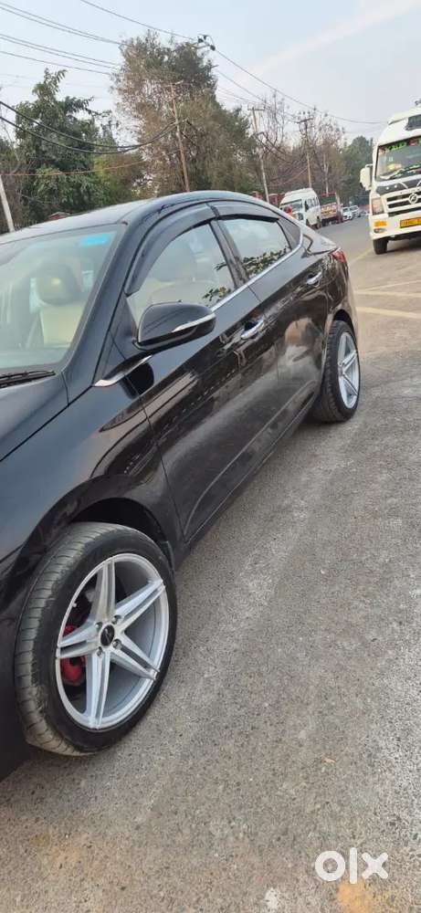 Hyundai New Verna 2019 Petrol 800000 Km Driven