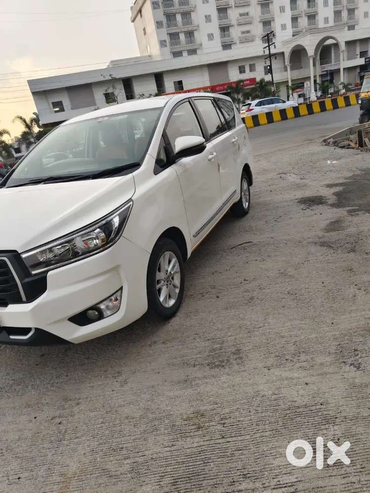 Toyota Innova Crysta 2018
