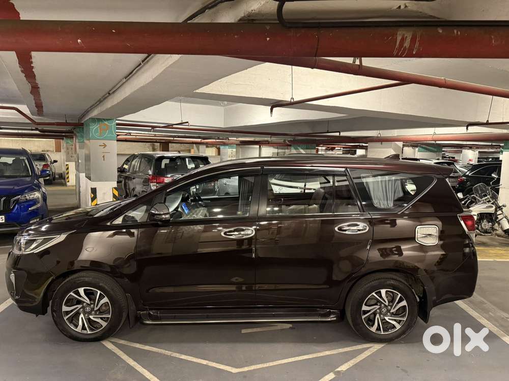 Toyota Innova Crysta 2.4 Gx Limited Edition At 8 Str, 2021, Diesel