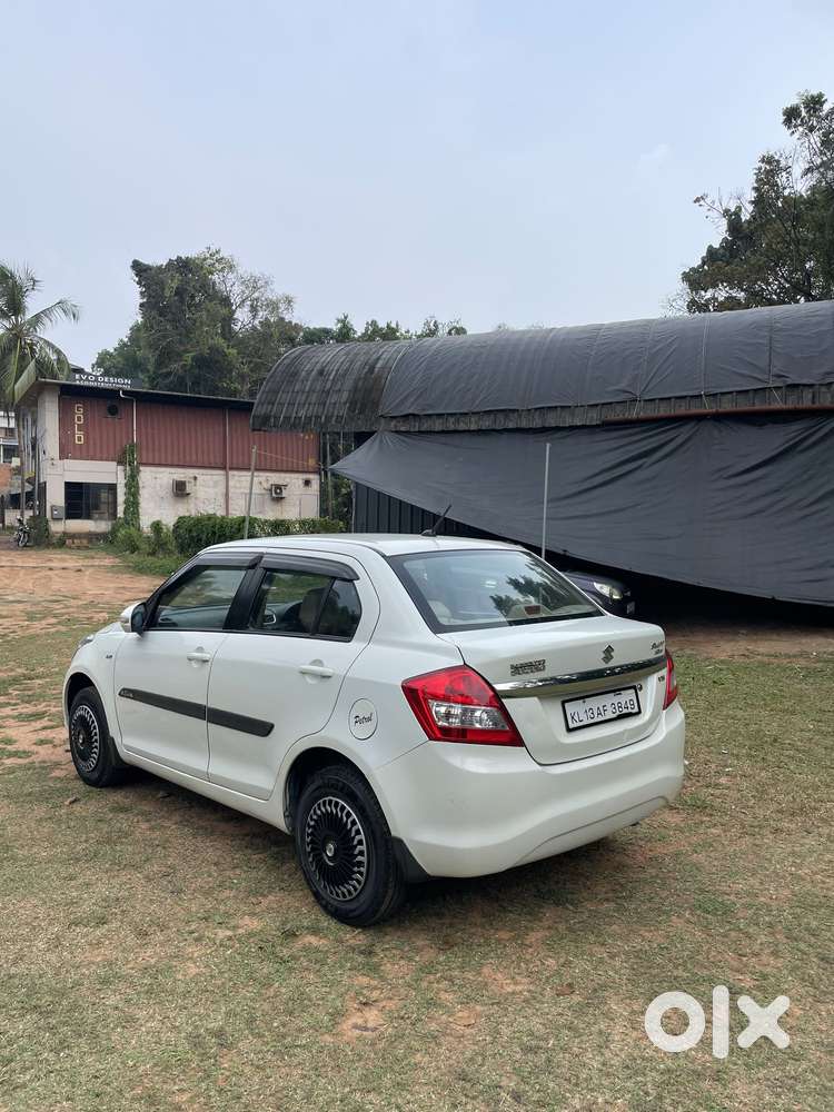 Maruti Suzuki Swift Dzire Vxi Optional, 2015, Petrol