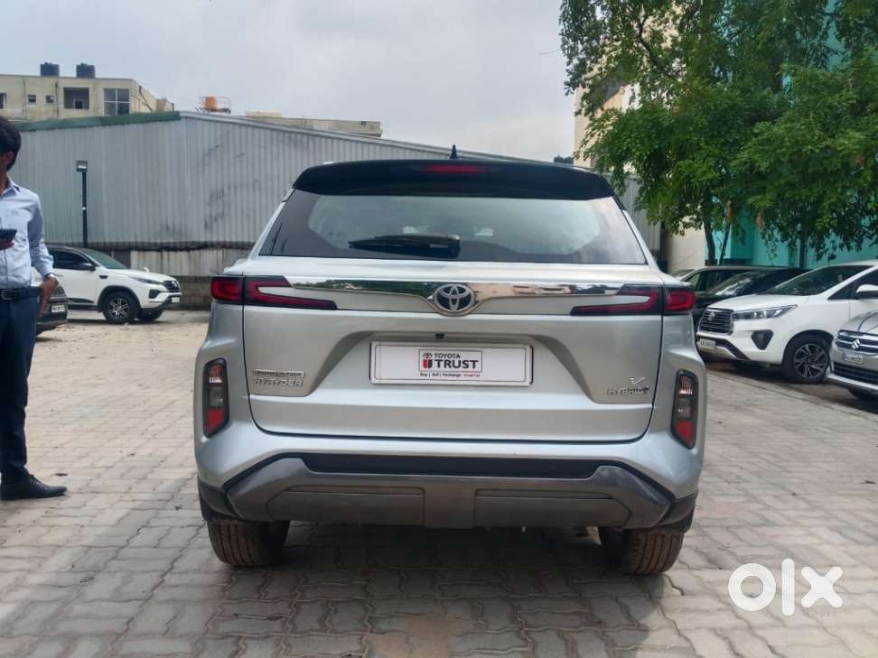 Toyota Urban Cruiser Hyryder V Hybrid Aero Edition, 2023, Petrol