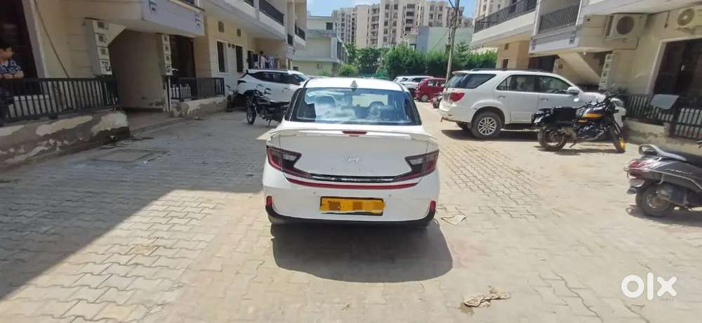 Hyundai Aura Sx Cng 2024