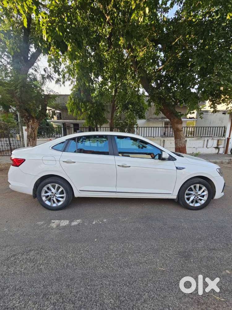 Skoda Slavia 1.0 Ambition Tsi, 2023, Petrol