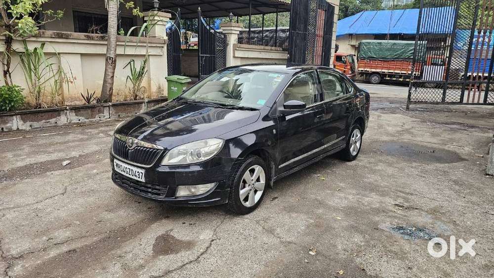 Skoda Rapid 1.6 Mpi Elegance, 2015, Petrol