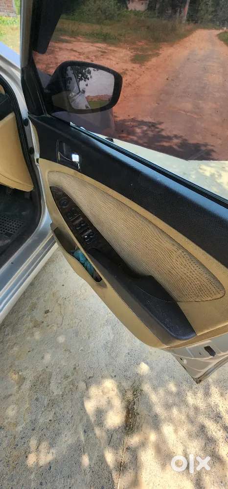 Hyundai Verna Diesel 2011 Edition