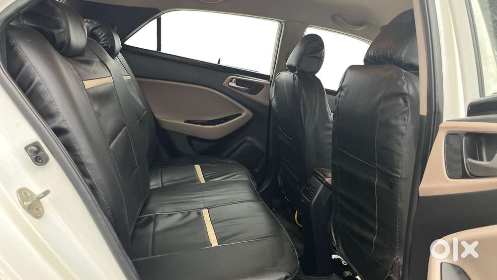 Hyundai Elite I20 Asta Option, 2019, Petrol