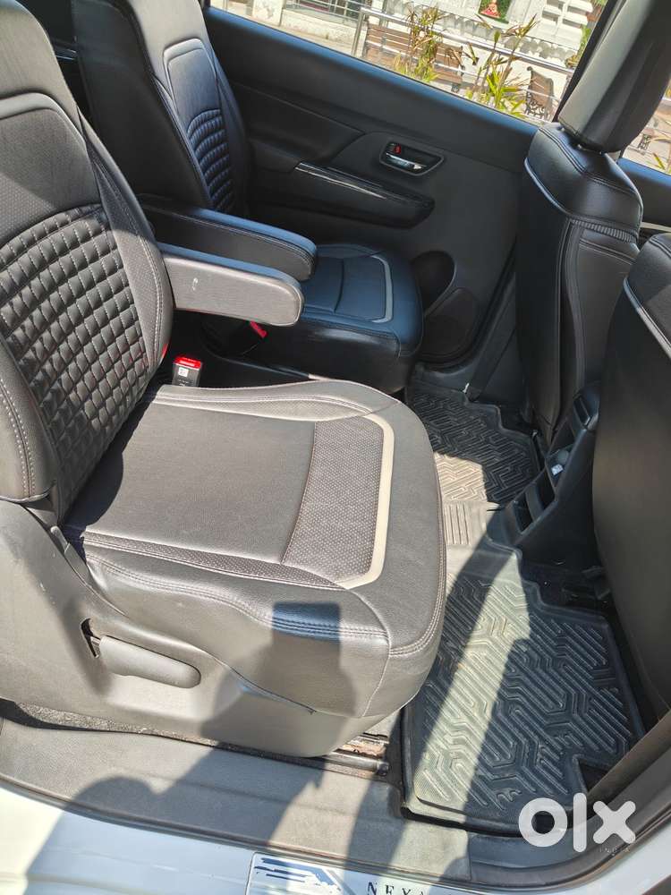 Maruti Suzuki Xl6 1.5 Zeta Mt, 2022, Petrol