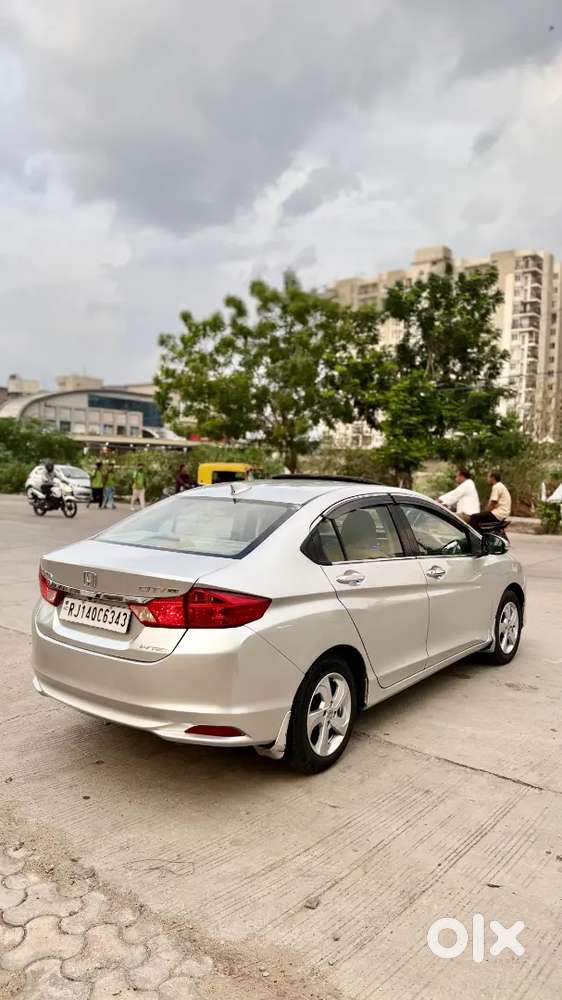 Honda City 2016 Cng & Hybrids Well Maintained