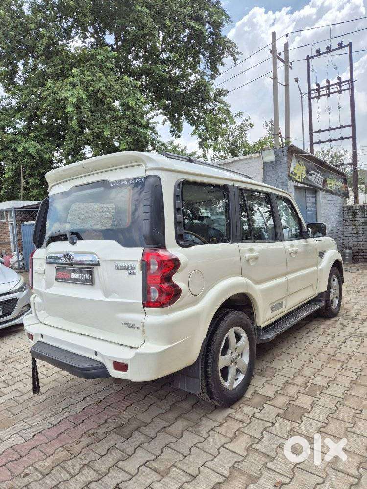 Mahindra Scorpio S11 Mt 7s, 2021, Diesel