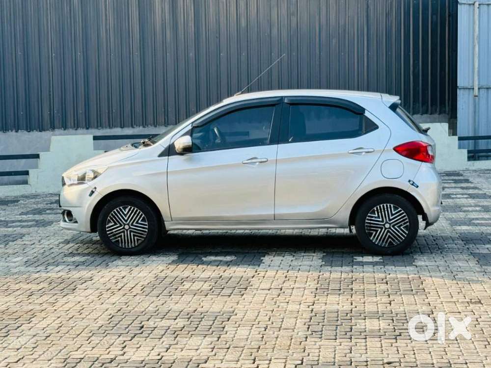 Tata Tiago 1.2 Revotron Xz, 2017, Petrol
