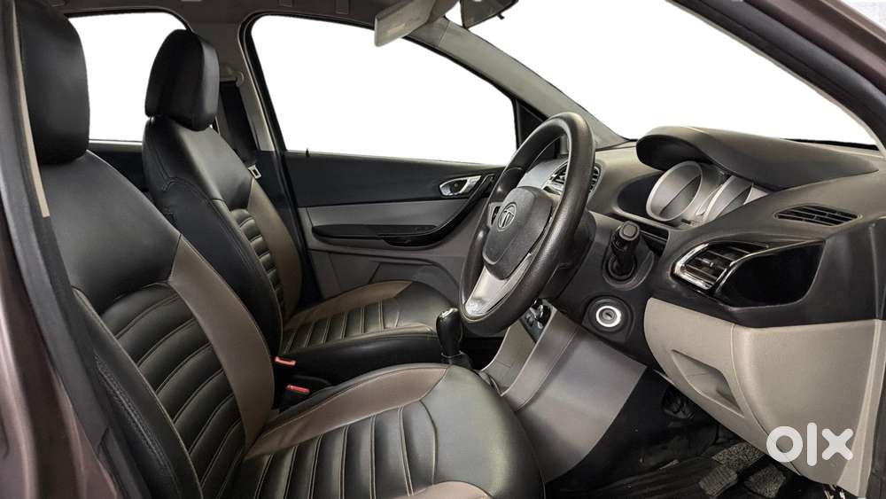 Tata Tiago 1.2 Revotron Xz, 2017, Petrol