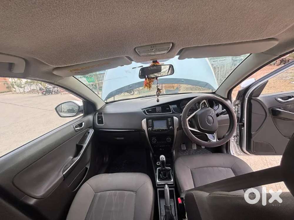 Tata Bolt 1.3 Xe 2016