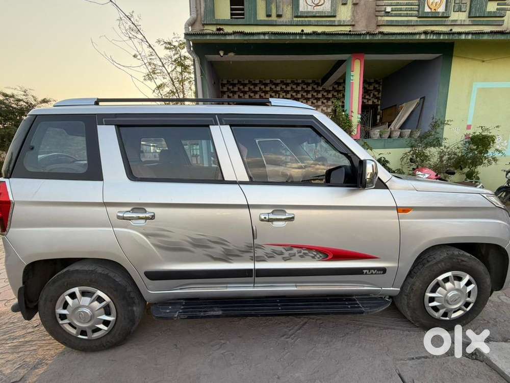 Mahindra Tuv 300 Diesel Well Maintained  89500 Km Driven