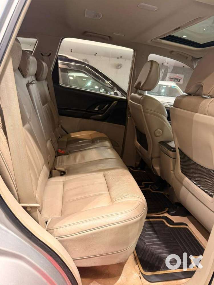 Mahindra Xuv500 W10 Awd, 2016, Diesel