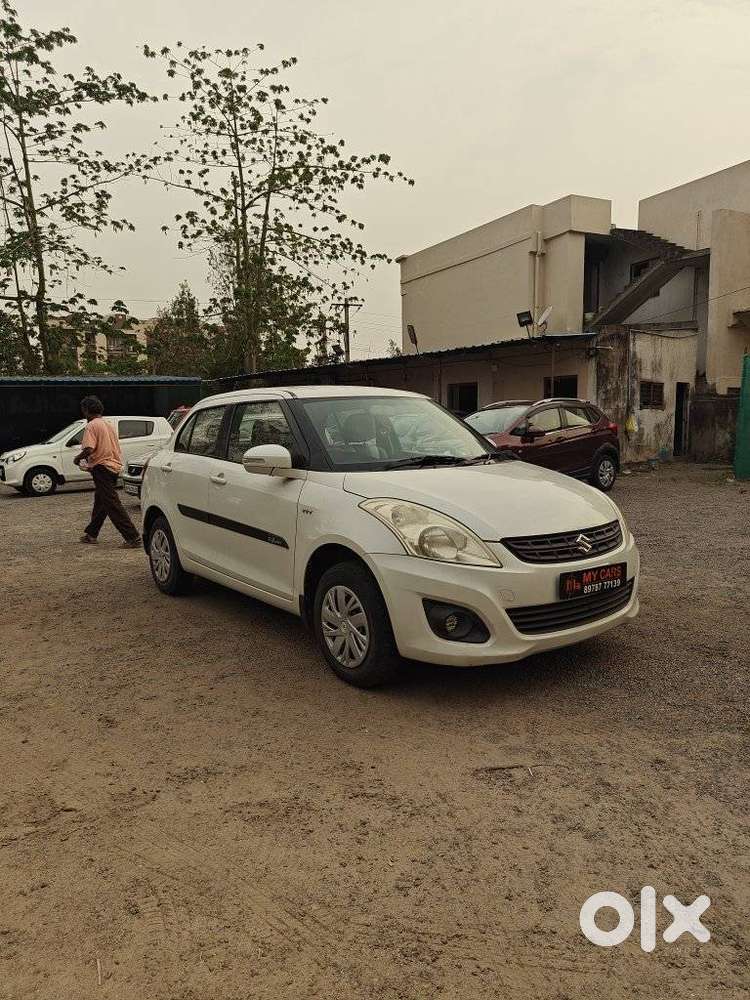Maruti Suzuki Swift Dzire 1.2 Vxi Bsiv, 2012, Petrol