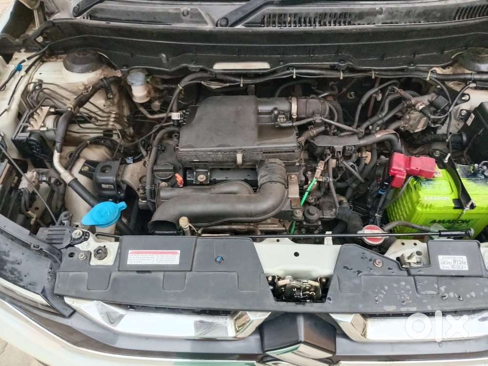Maruti Suzuki Brezza 1.5 Lxi Cng, 2024, Cng & Hybrids