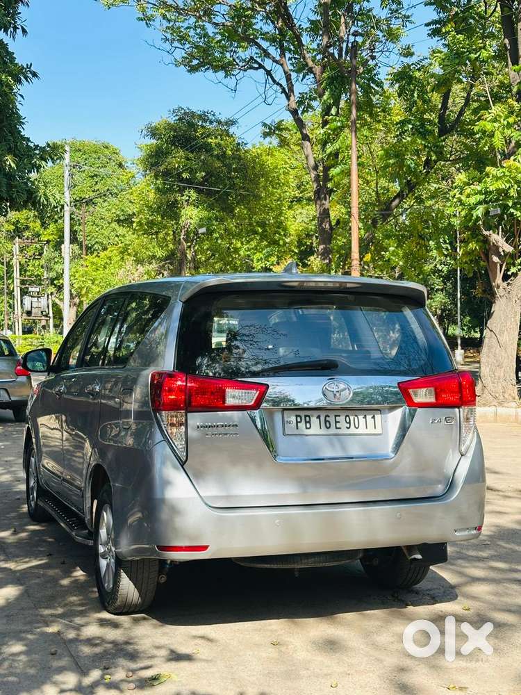 Toyota Innova Crysta 2.4 Gx Mt 8s, 2019, Diesel