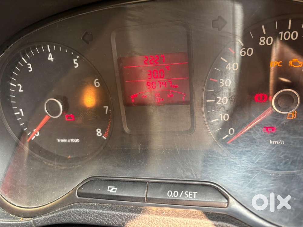 Volkswagen Polo 2010 Petrol 90000 Km Driven