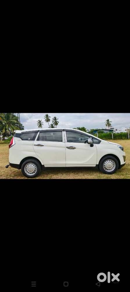 Mahindra Marazzo M2, 2019, Diesel