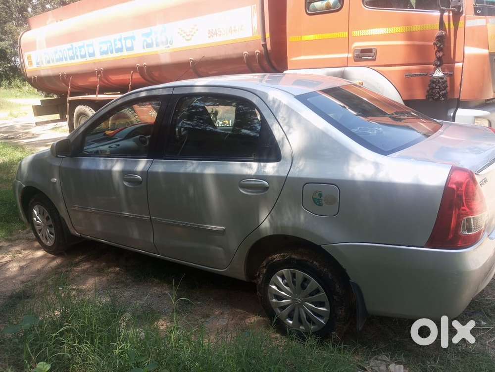 Toyota Etios G 2011 Petrol