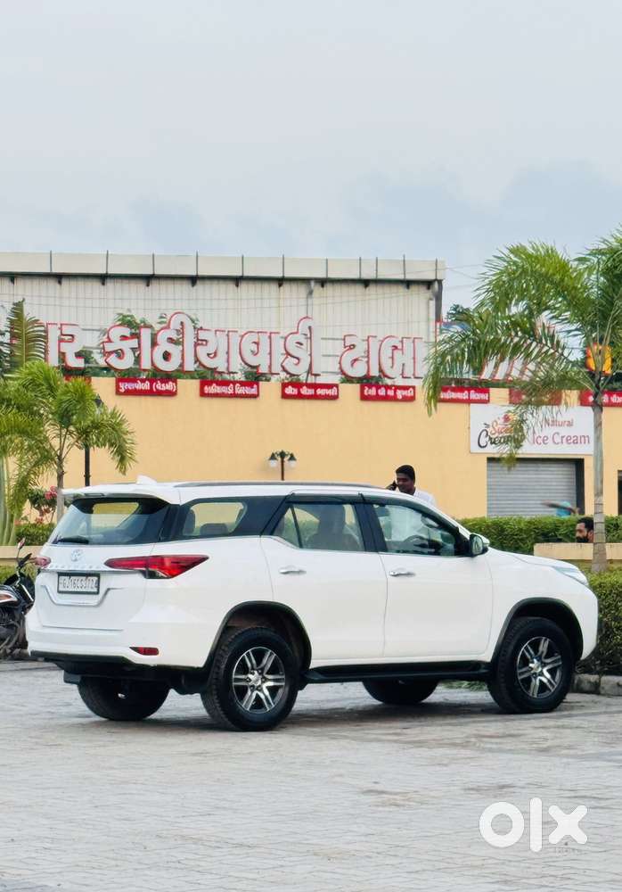 Toyota Fortuner 4x2 At 2.8 Diesel, 2020, Diesel