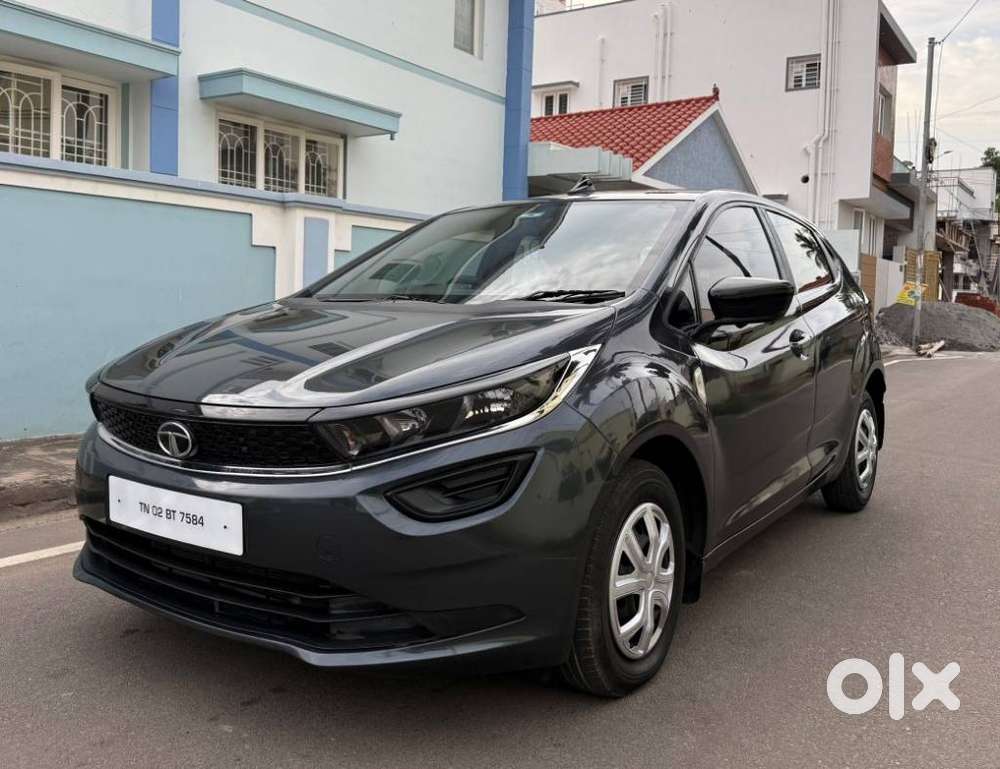 Tata Altroz Xe Petrol, 2020, Petrol