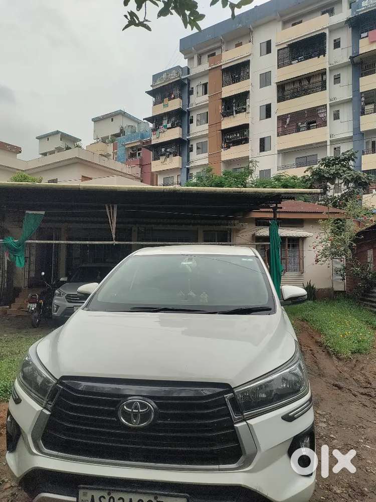 Toyota Innova Crysta 2022 Diesel 141000 Km Driven