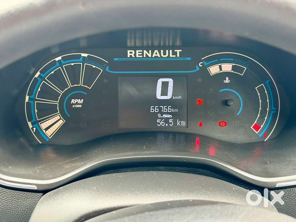 Renault Triber Rxz, 2019, Petrol