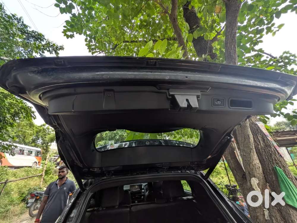 Tata Harrier Fearless Dark 2024
