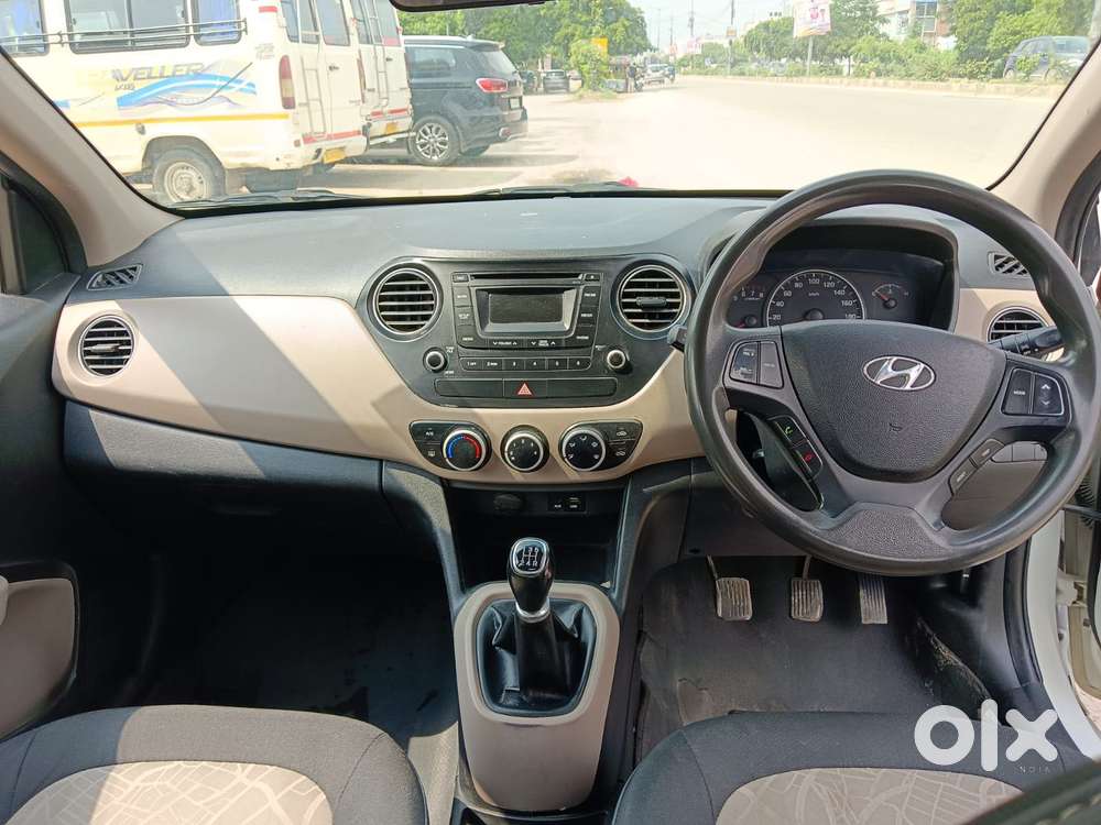 Hyundai Grand I10 Sportz 1.2 Kappa Vtvt, 2017, Petrol