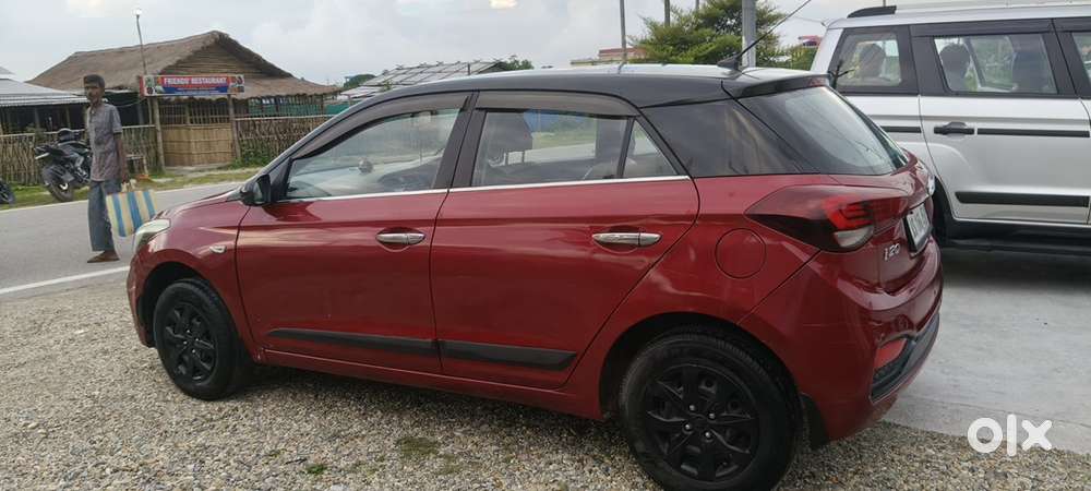 Hyundai I20 2019 Petrol 74000 Km Driven