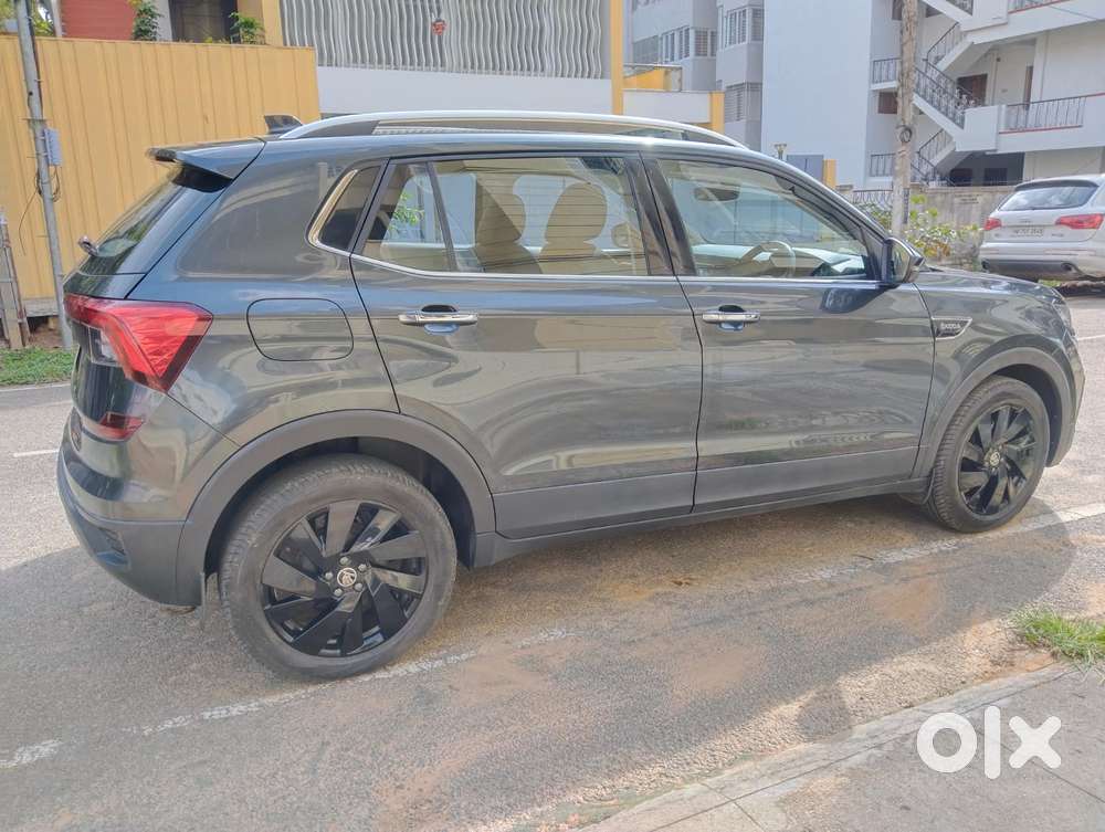 Skoda Kushaq 1.0 TSI Style AT, 2023, Petrol