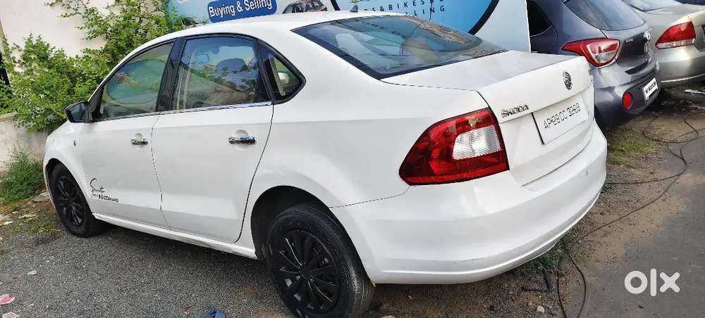 8074281992skoda Rapid Active Tdi 2013 Model 2014 Diesel Manual