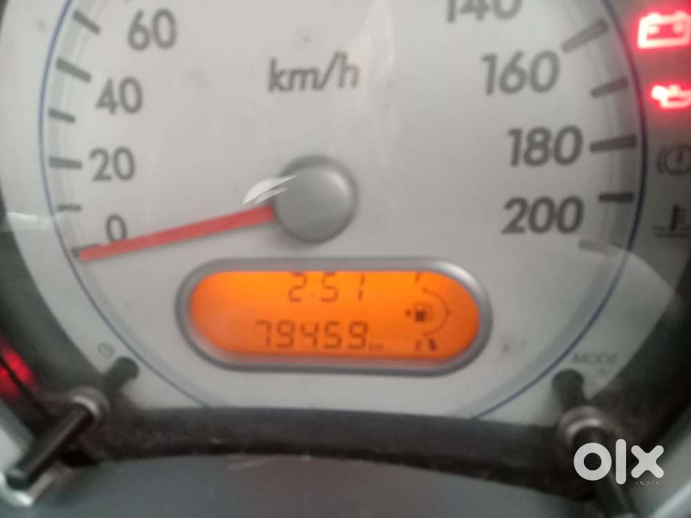 Maruti Suzuki Ritz Vxi, 2014, Petrol