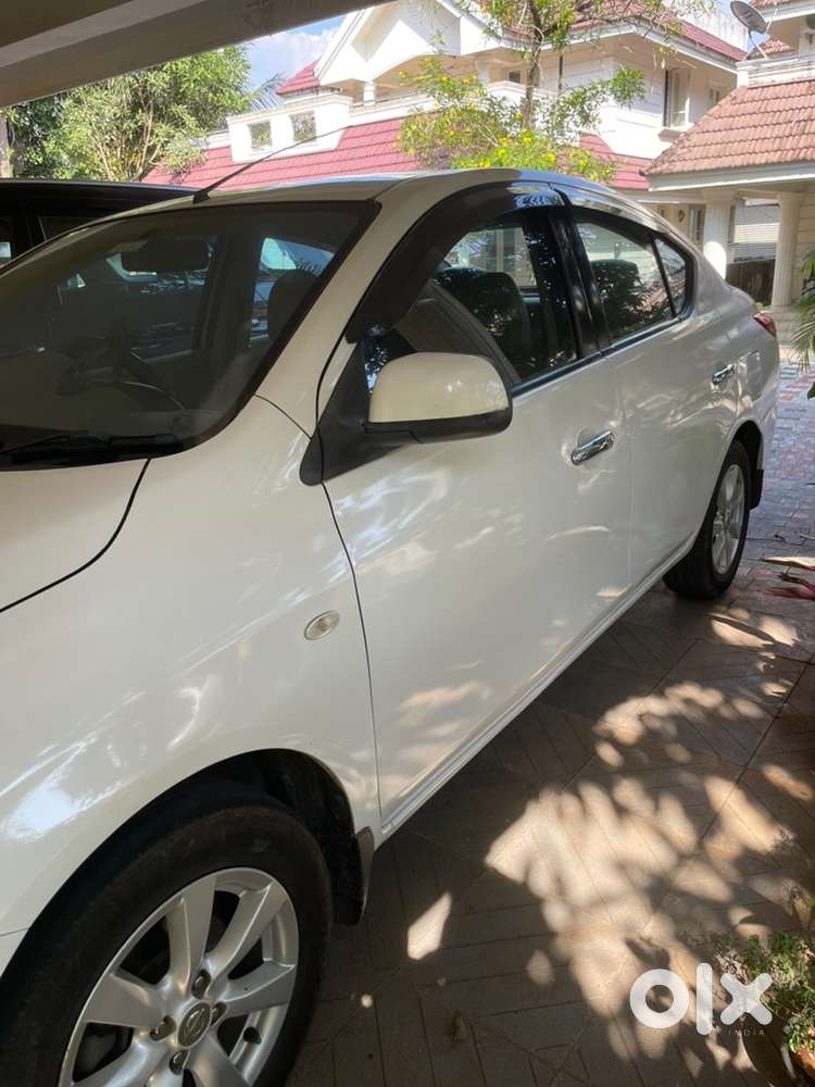 Nissan Sunny 2013 Diesel 280000 Km Driven
