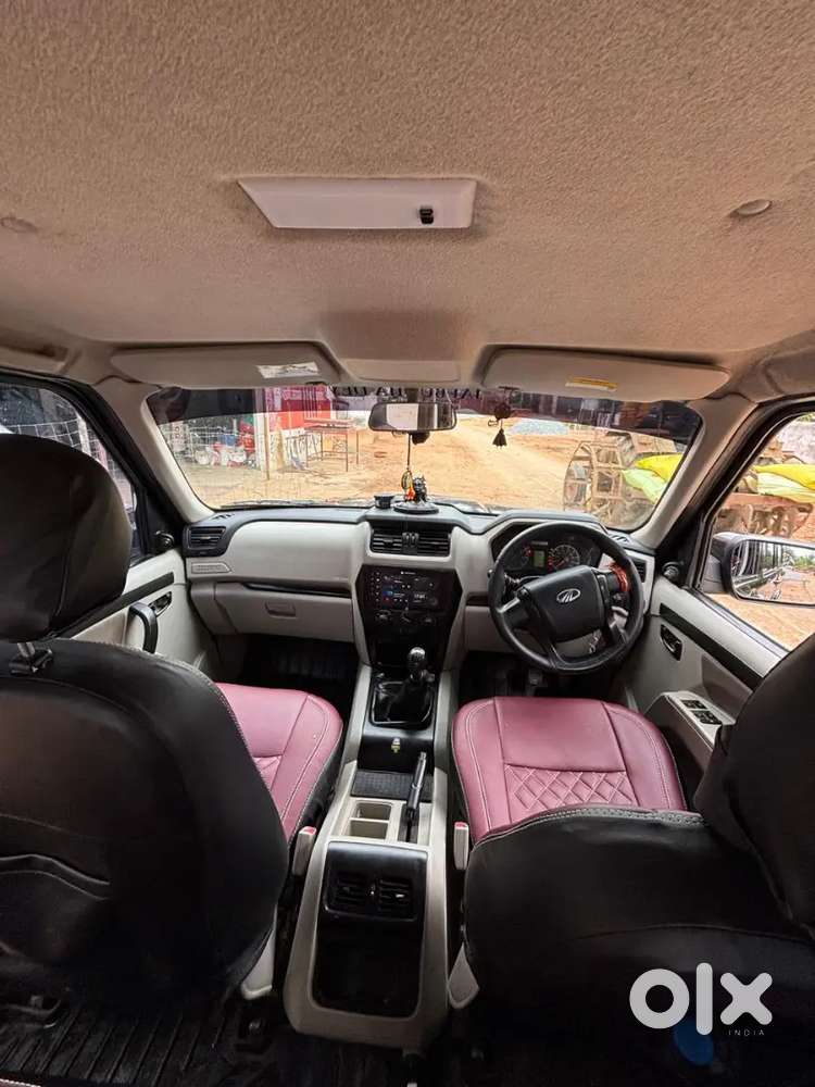 Mahindra Scorpio 2.2 S5 2022 Diesel Black Scorpio