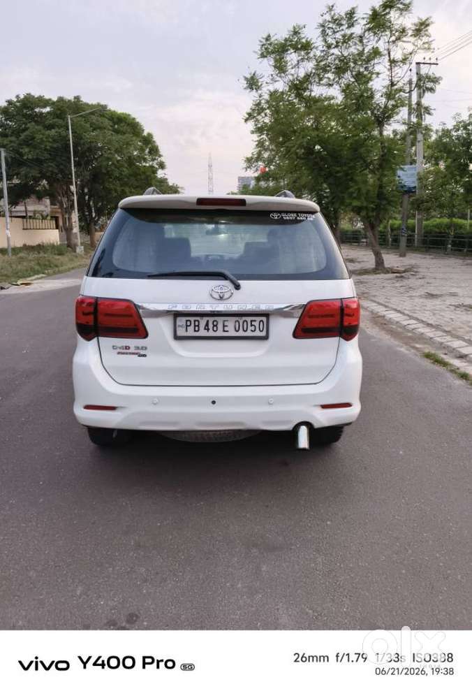 Toyota Fortuner, 2010, Diesel