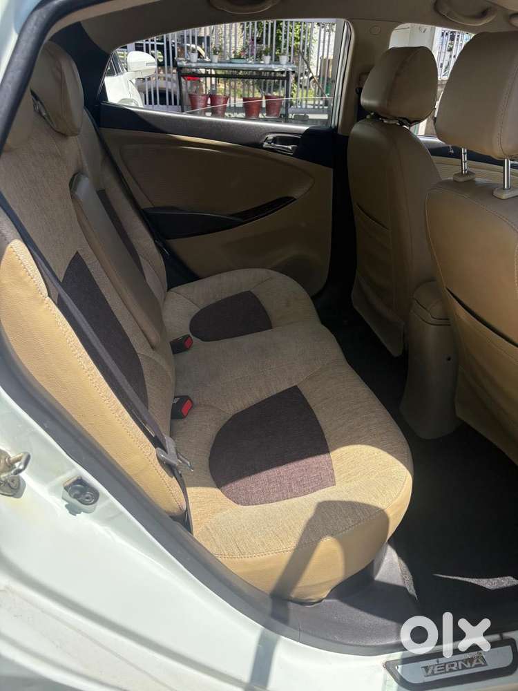 Hyundai Fluidic Verna 1.6 Vtvt Sx, 2013, Petrol